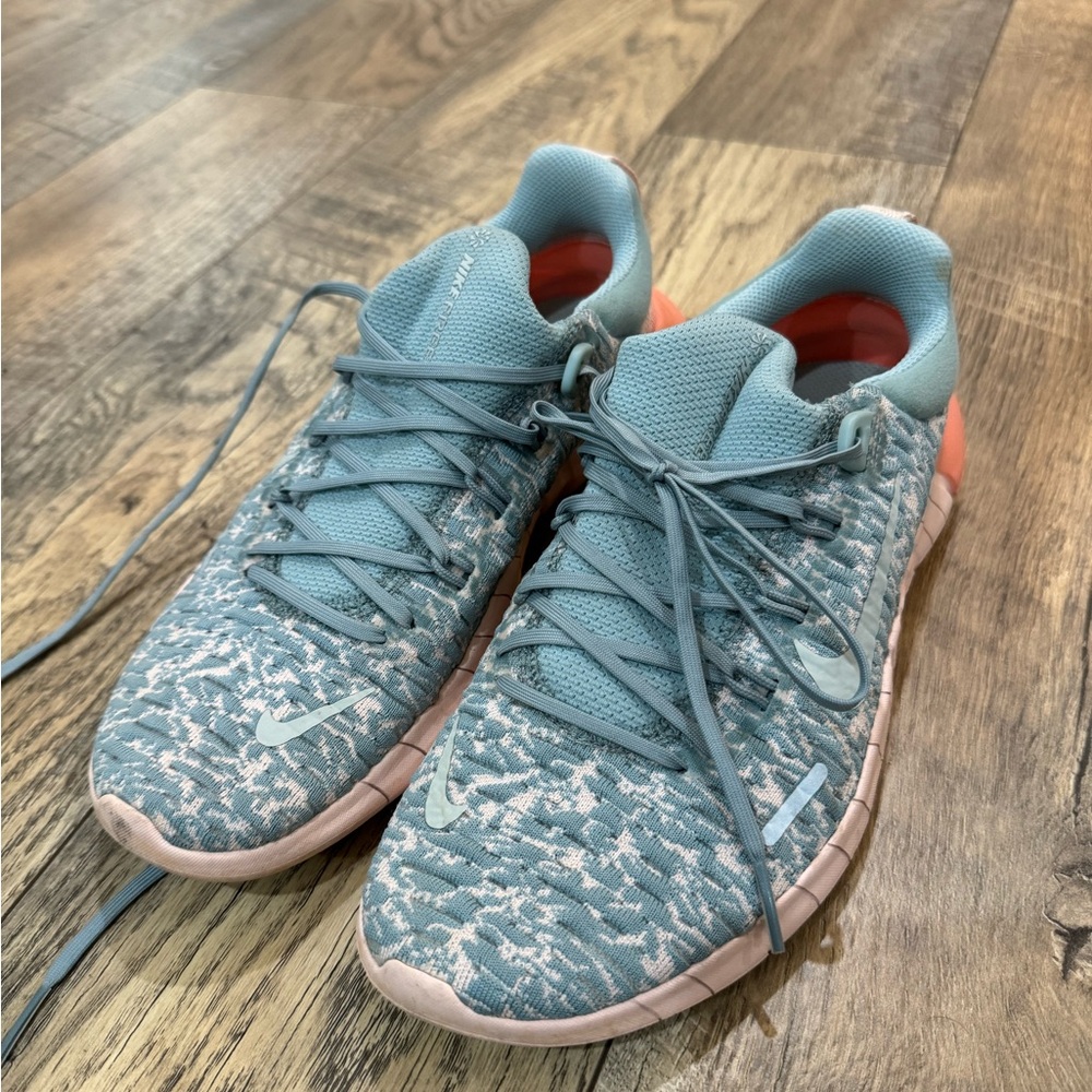 Nike free 5.0 size 8 lightly used!